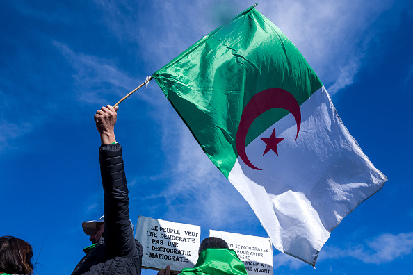 Algérie : quelles perspectives ? quels espoirs ?
