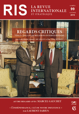 Regards critiques sur vingt-cinq ans de relations internationales
