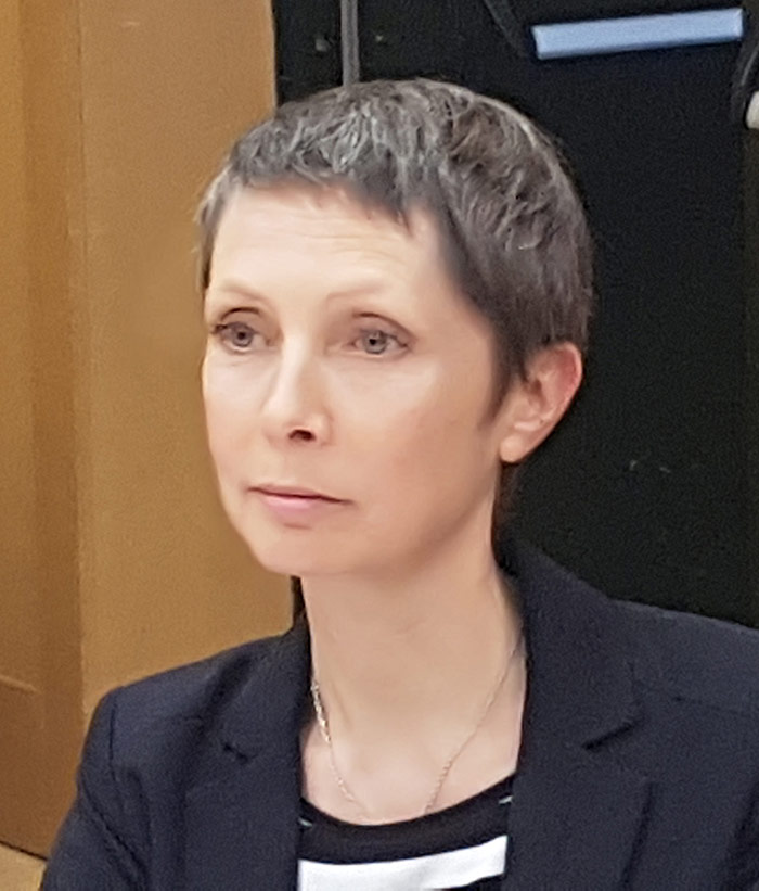 Anne-Cécile Robert